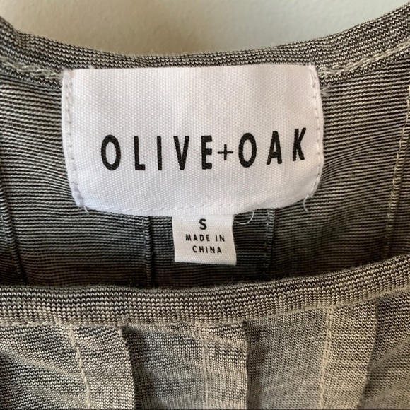 Olive + Oak Pleated Gray Thin Strap Dress Size S - Picture 6 of 6